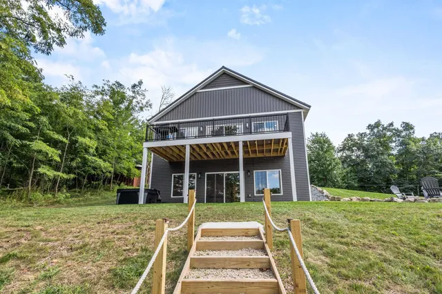 $850,000 | W5066 West Long Lake Road, Waupaca, WI 54981