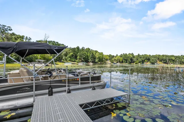 $850,000 | W5066 West Long Lake Road, Waupaca, WI 54981