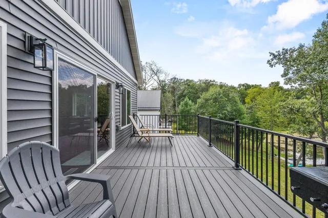 $850,000 | W5066 West Long Lake Road, Waupaca, WI 54981