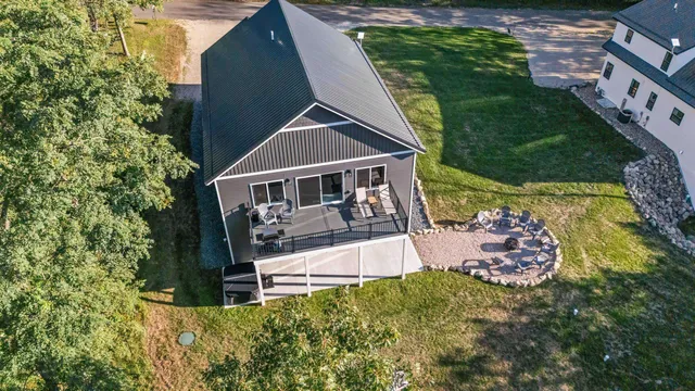 $850,000 | W5066 West Long Lake Road, Waupaca, WI 54981