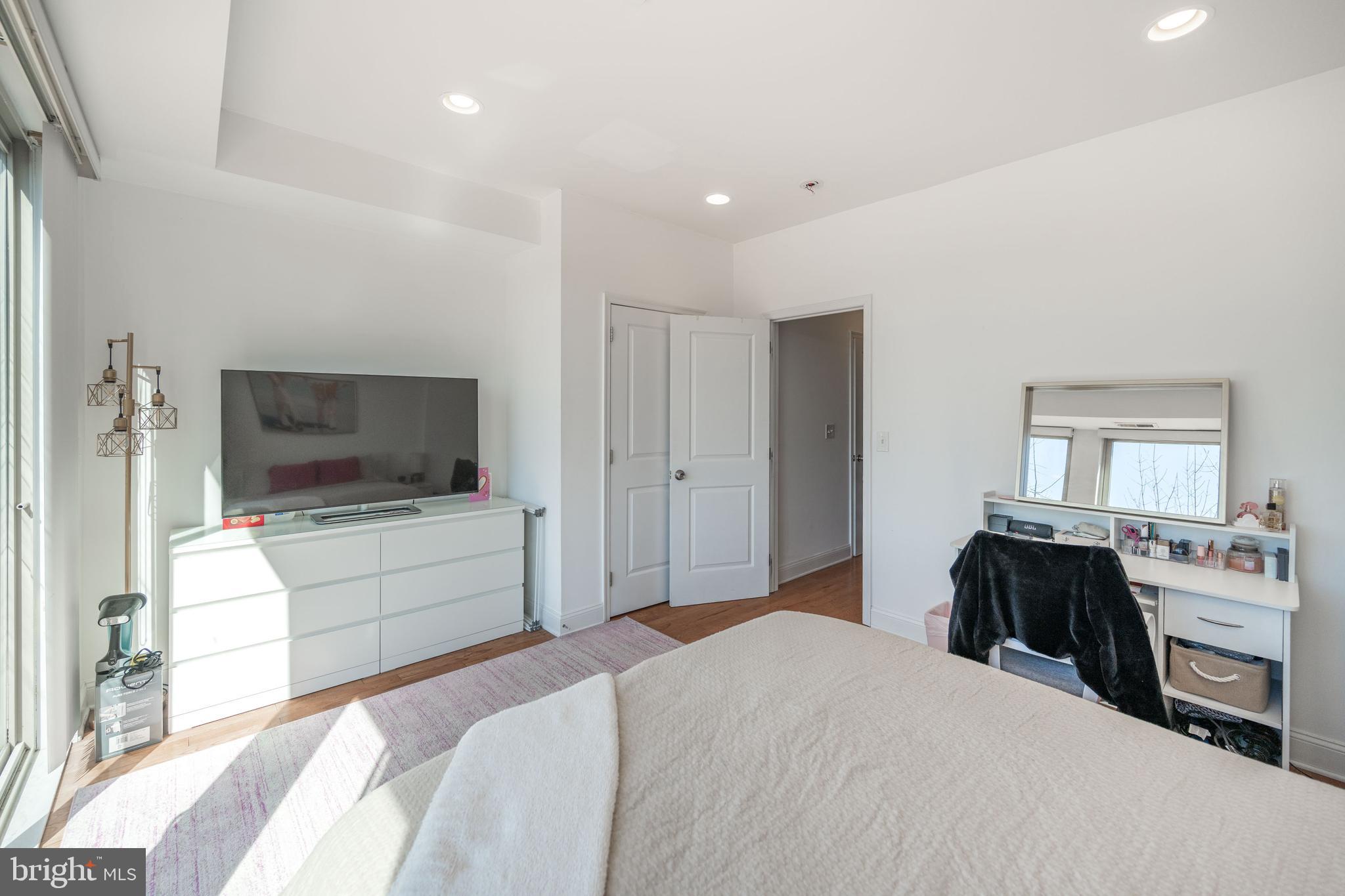 4066 Manayunk Avenue Philadelphia, PA 19128 - Photo 17 of 45