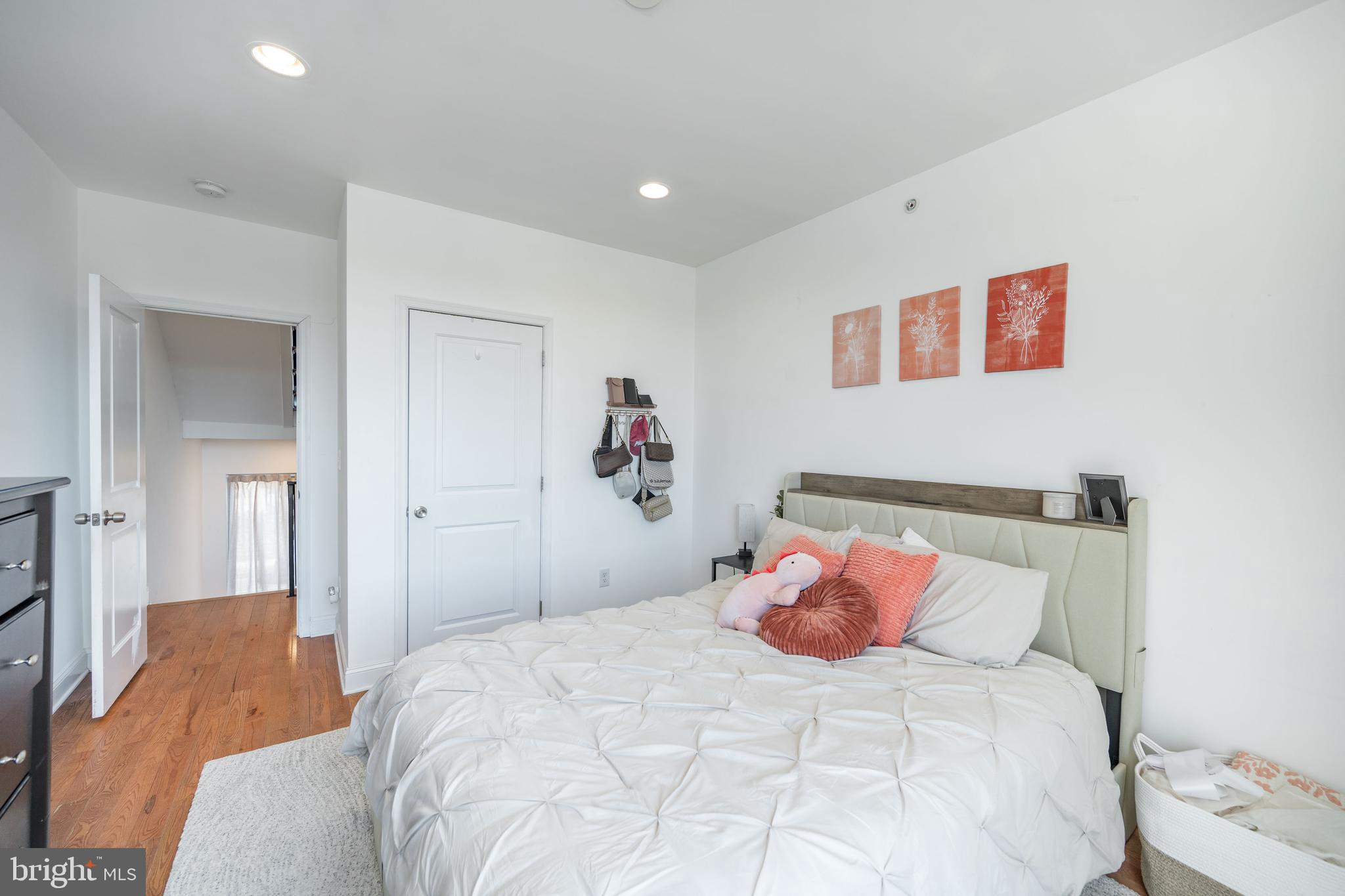 4066 Manayunk Avenue Philadelphia, PA 19128 - Photo 27 of 45