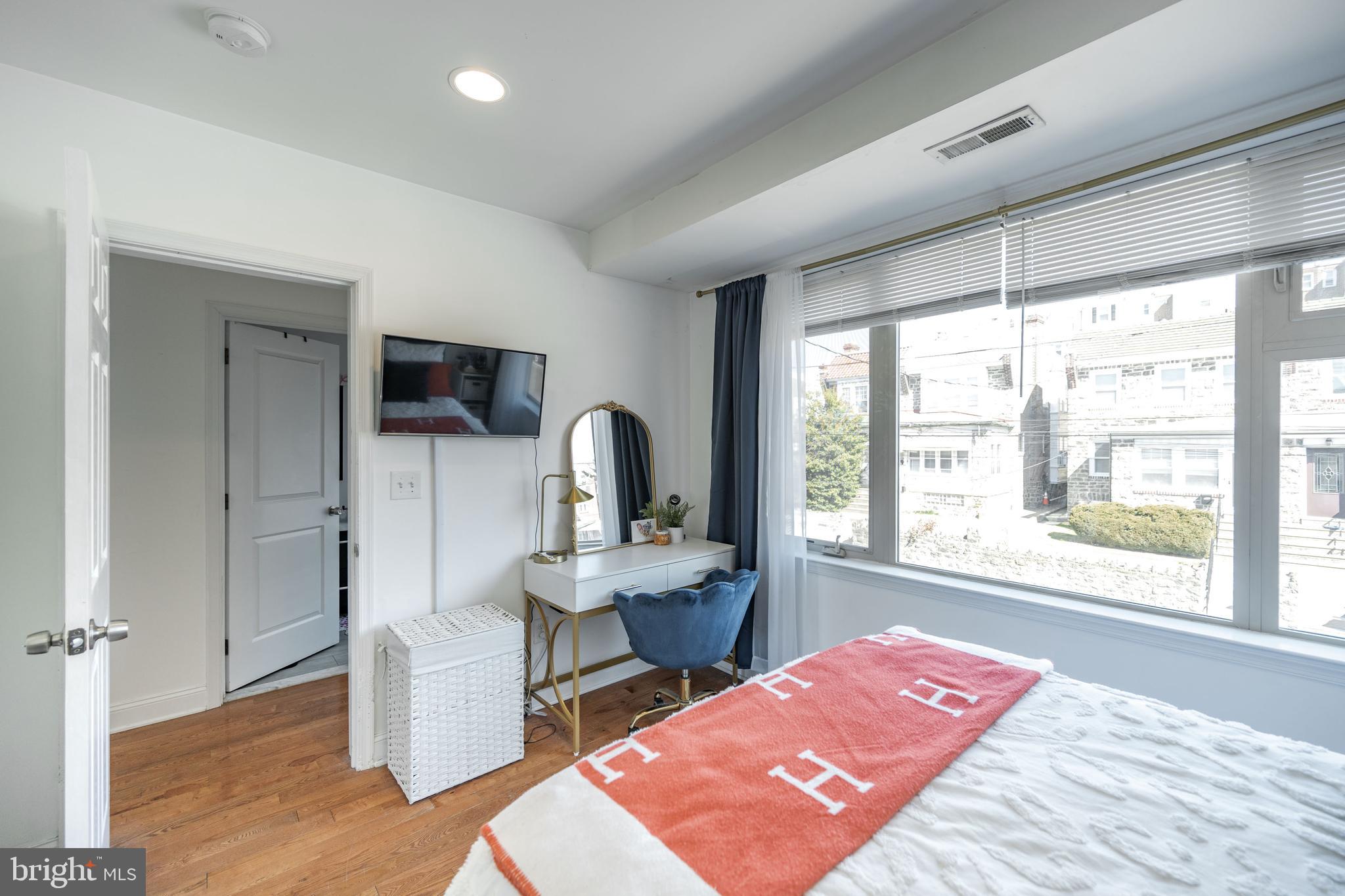 4066 Manayunk Avenue Philadelphia, PA 19128 - Photo 35 of 45