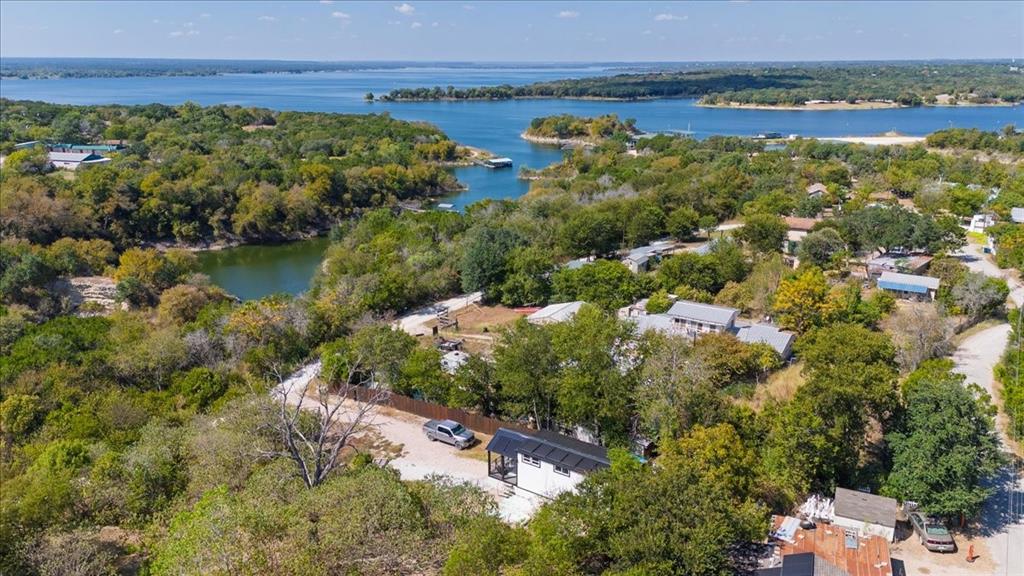 202 Choctaw Trail Whitney, TX 76692 - Photo 3 of 22
