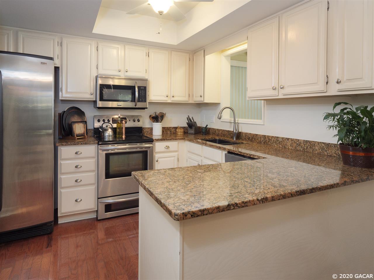 2115 Southwest 76 Terrace Gainesville, FL 32607 - Photo 12 of 24 Gallery Image 12
