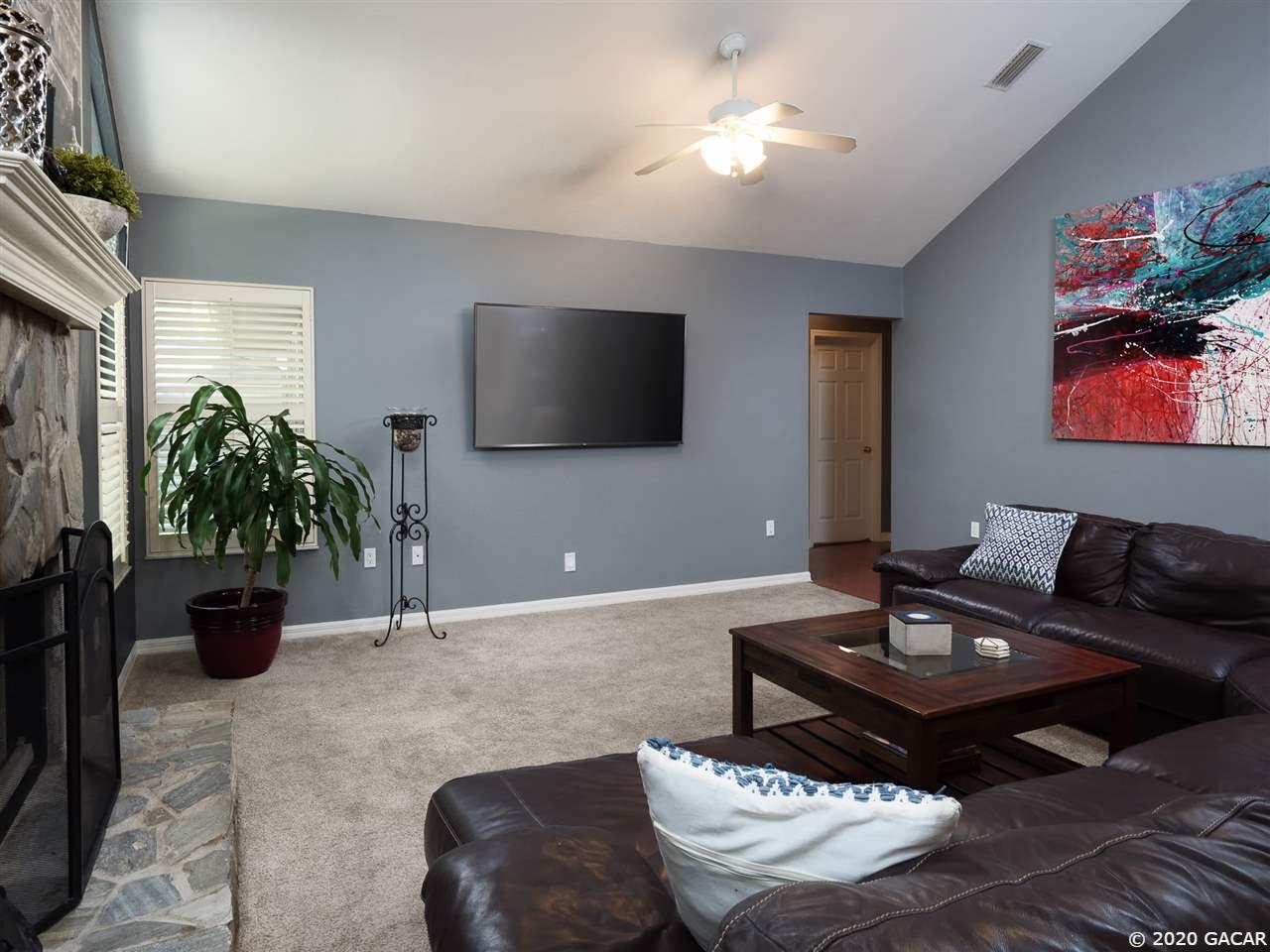 2115 Southwest 76 Terrace Gainesville, FL 32607 - Photo 8 of 24 Gallery Image 8