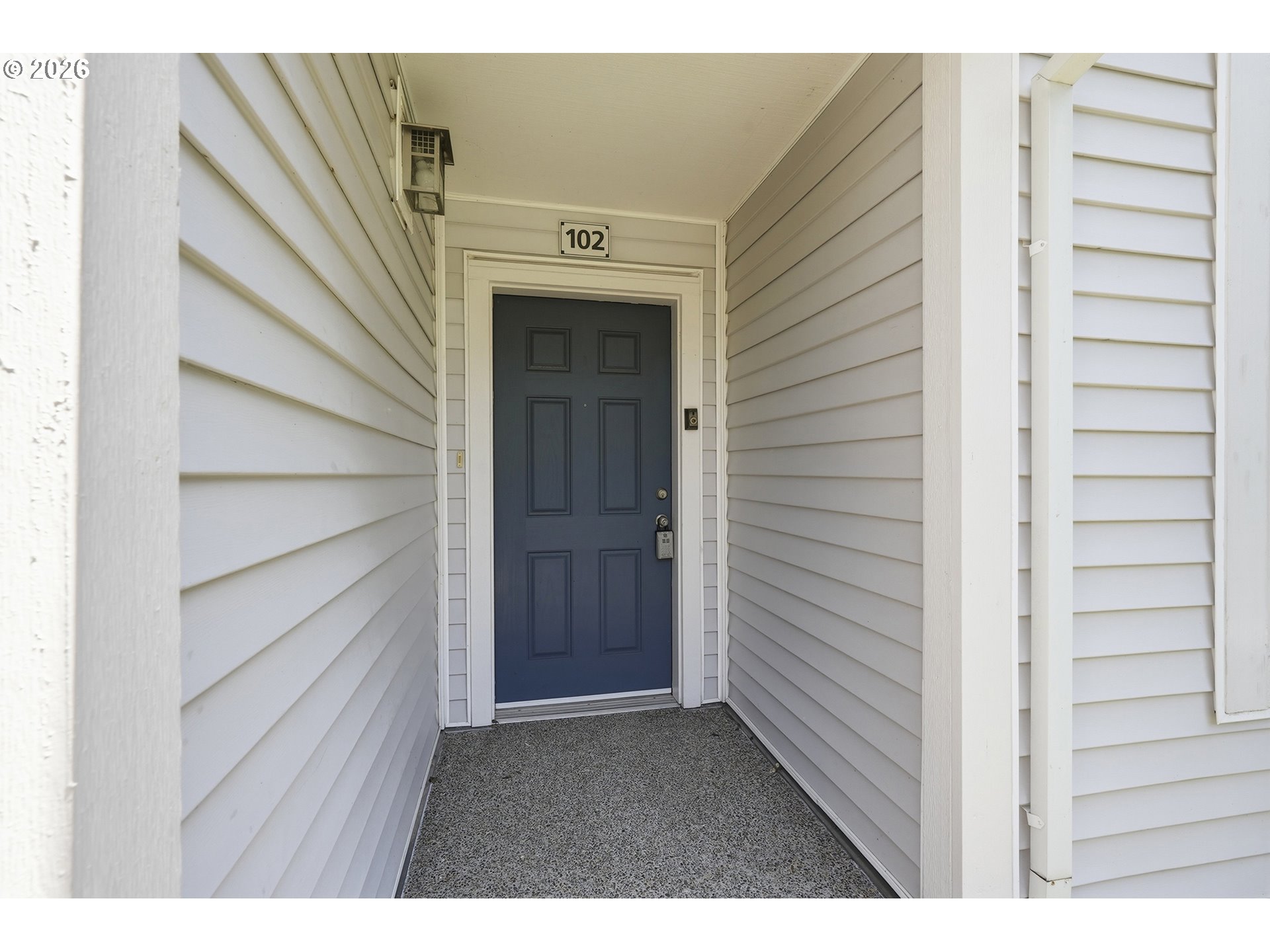 14635 Southwest Beard Road, Unit 102 Beaverton, OR 97007 - Photo 2 of 29