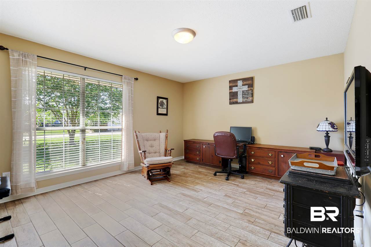 16295 Tempest Drive Foley, AL 36535 - Photo 5 of 21