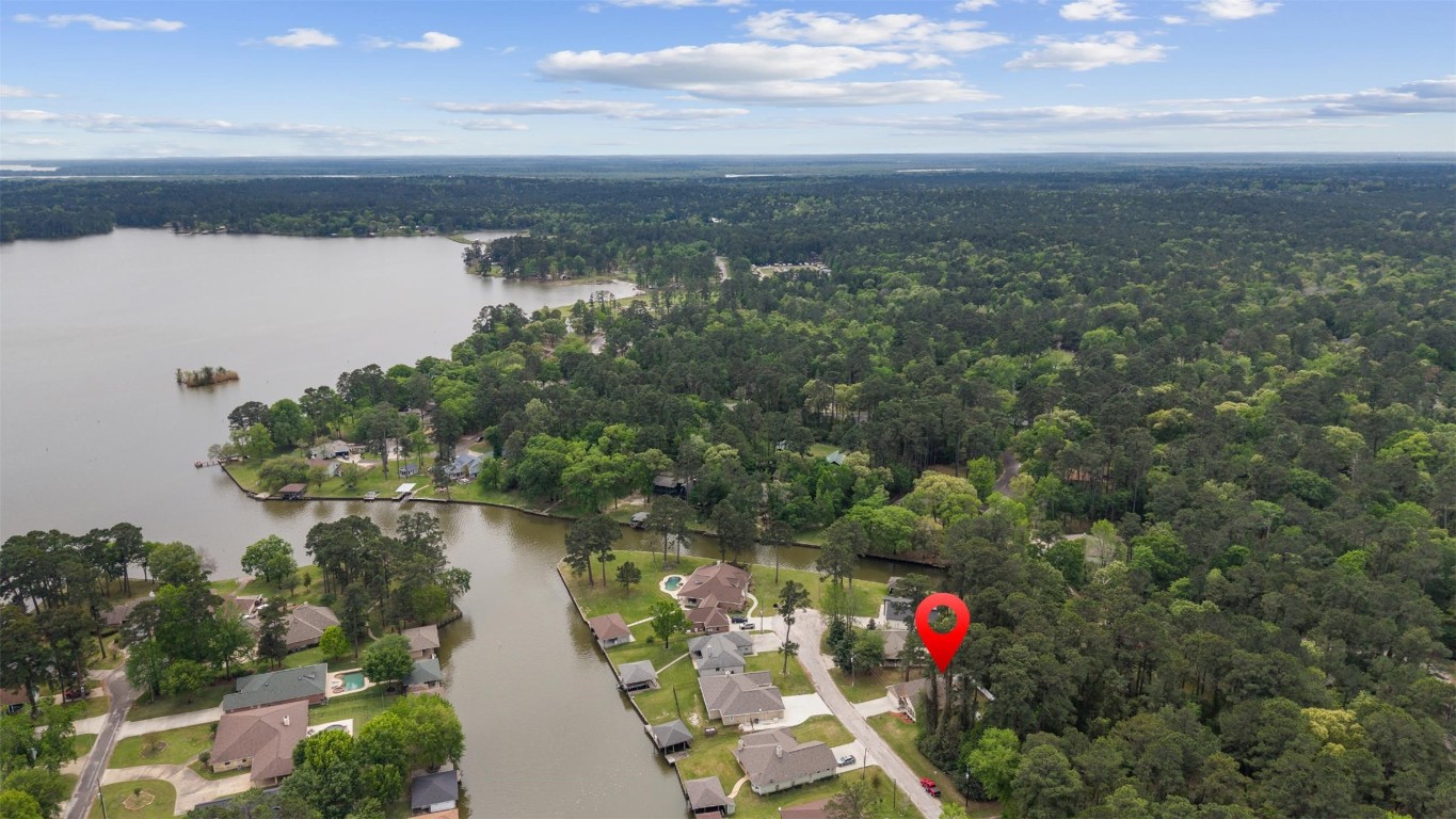 Location of 42 Trail Lake on a cul du sac