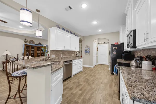 $289,500 | 42 Trail Lake, Trinity, TX 75862