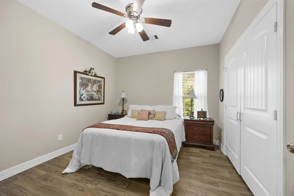 $289,500 | 42 Trail Lake, Trinity, TX 75862