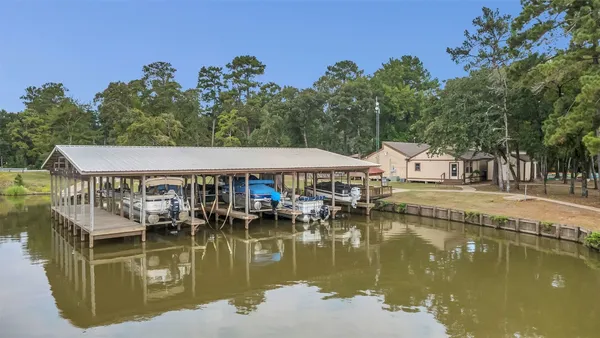 $289,500 | 42 Trail Lake, Trinity, TX 75862