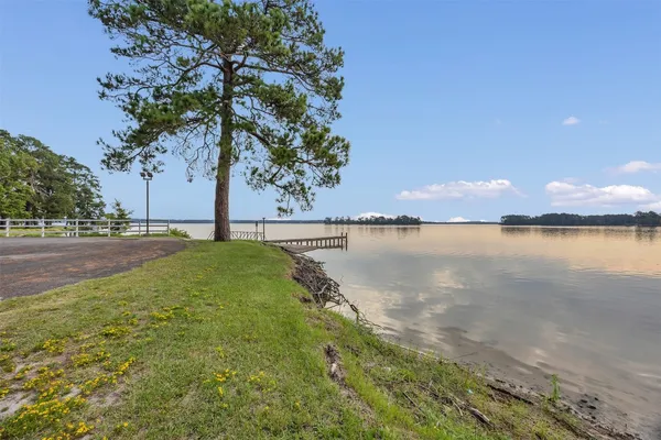 $289,500 | 42 Trail Lake, Trinity, TX 75862