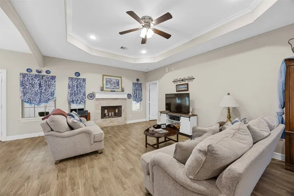 $289,500 | 42 Trail Lake, Trinity, TX 75862