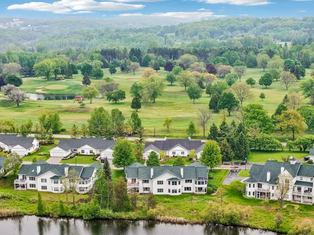 $749,800 | 522 Otto Way, Elkhart Lake, WI 53020