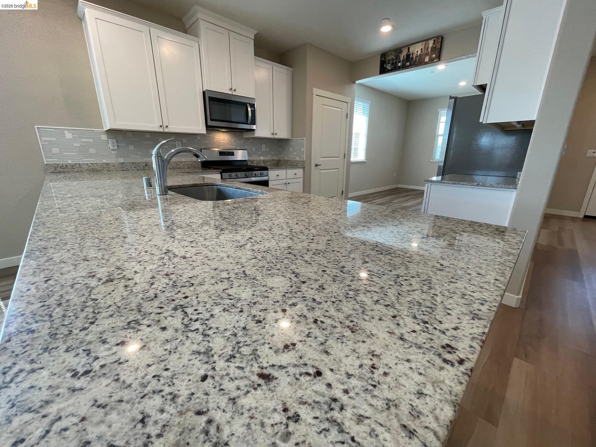 4395 Canada Way Rio Vista, CA 94571 - Photo 15 of 37