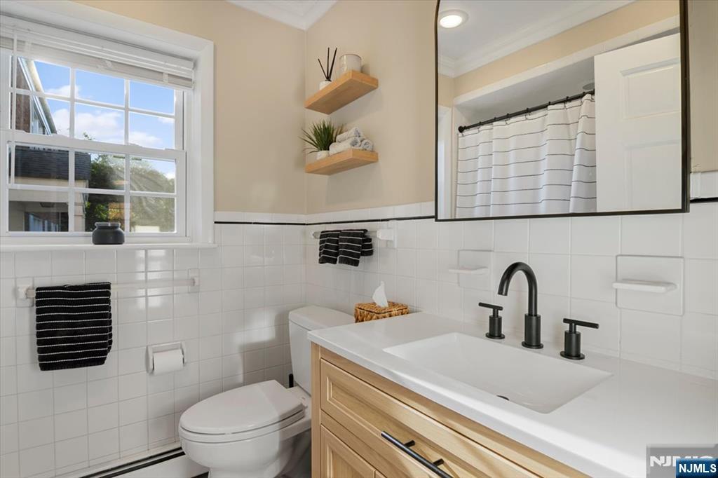 149 Ridge Road, Unit A Cedar Grove, NJ 07009 - Photo 4 of 17