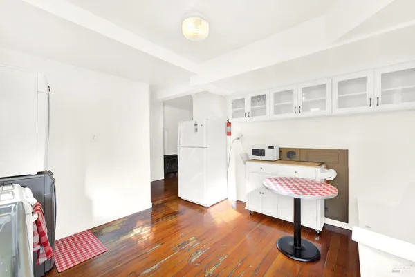 $1,895 | 519 Virginia Street, Unit B, Vallejo, CA 94590