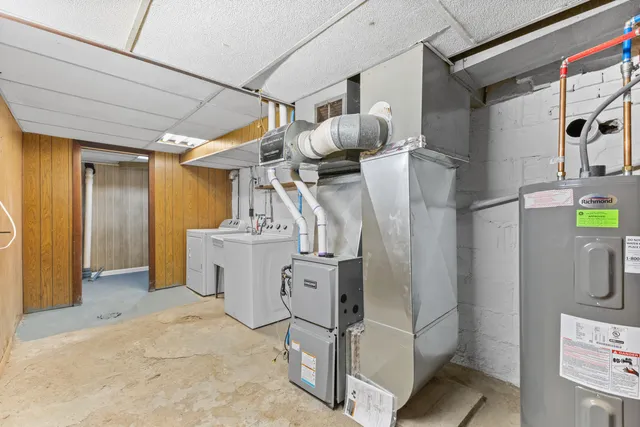 $114,900 | 1703 Linval Street, Lansing, MI 48910