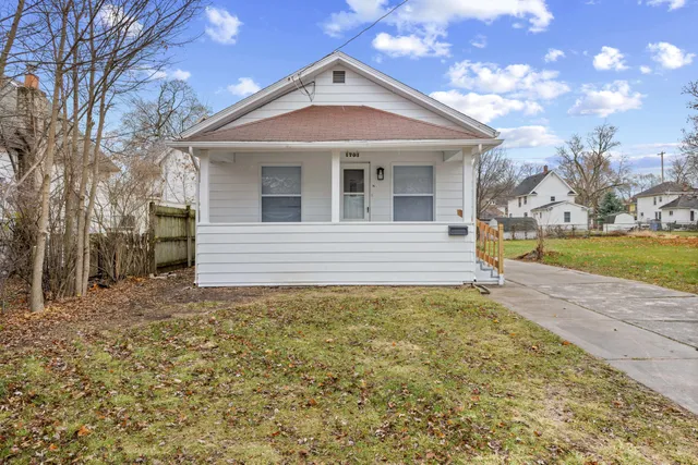 $114,900 | 1703 Linval Street, Lansing, MI 48910