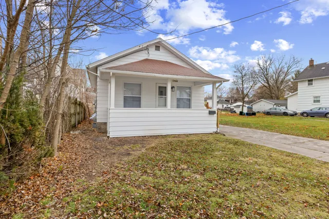 $114,900 | 1703 Linval Street, Lansing, MI 48910