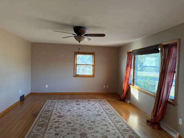 $215,000 | 627 Southview Drive, Marshall, MN 56258