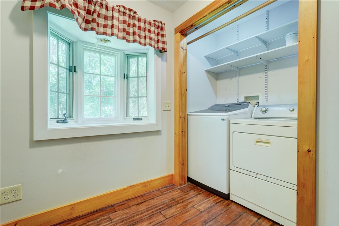 1743 Calkins Road Pittsford, NY 14534 - Photo 24 of 46
