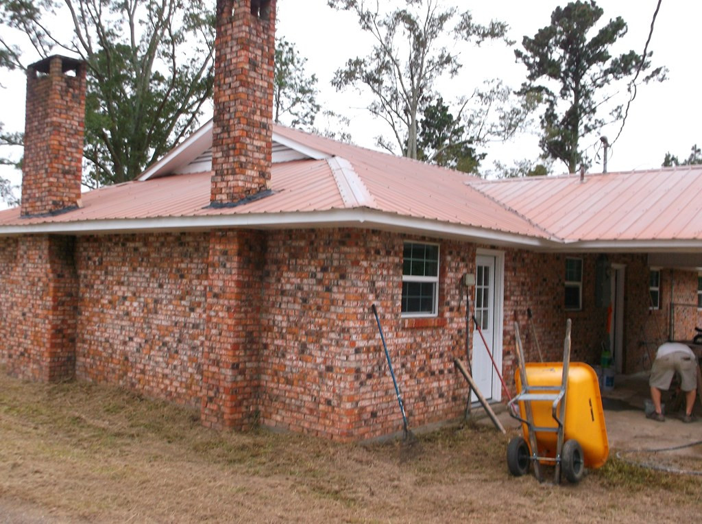 5218 Barron Road Summit, MS 39666 - Photo 14 of 18 sout end of house