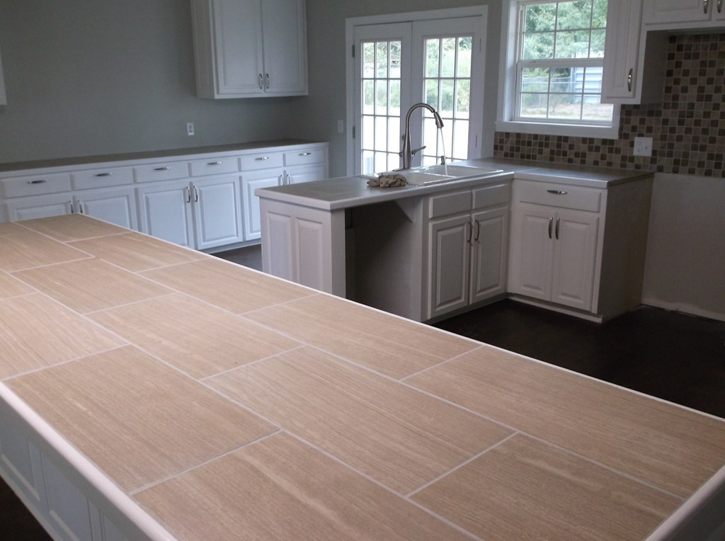5218 Barron Road Summit, MS 39666 - Photo 2 of 18 view looking over island into kitchen
