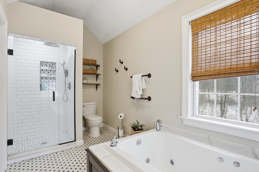 5 Chapel Way Stoneham, MA 02180 - Photo 17 of 30