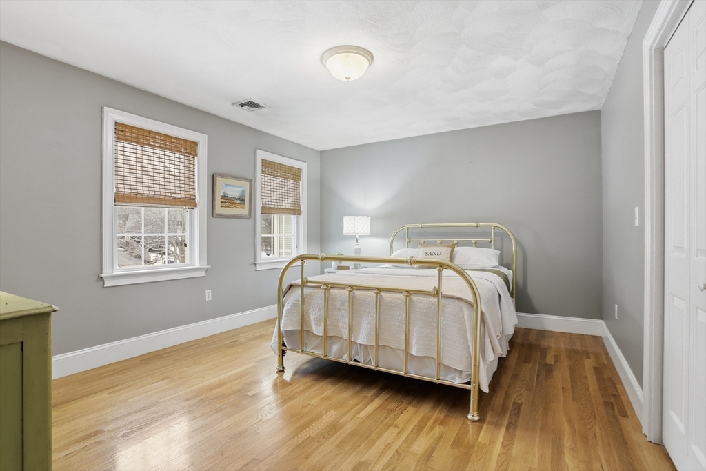 5 Chapel Way Stoneham, MA 02180 - Photo 20 of 30