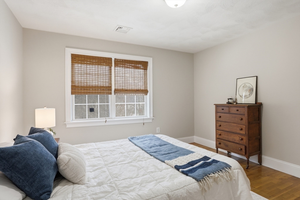 5 Chapel Way Stoneham, MA 02180 - Photo 21 of 30