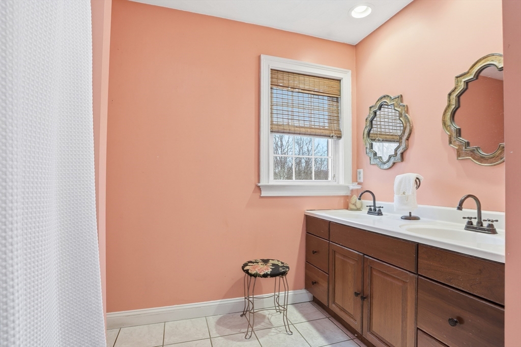 5 Chapel Way Stoneham, MA 02180 - Photo 24 of 30