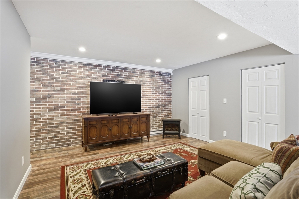 5 Chapel Way Stoneham, MA 02180 - Photo 27 of 30