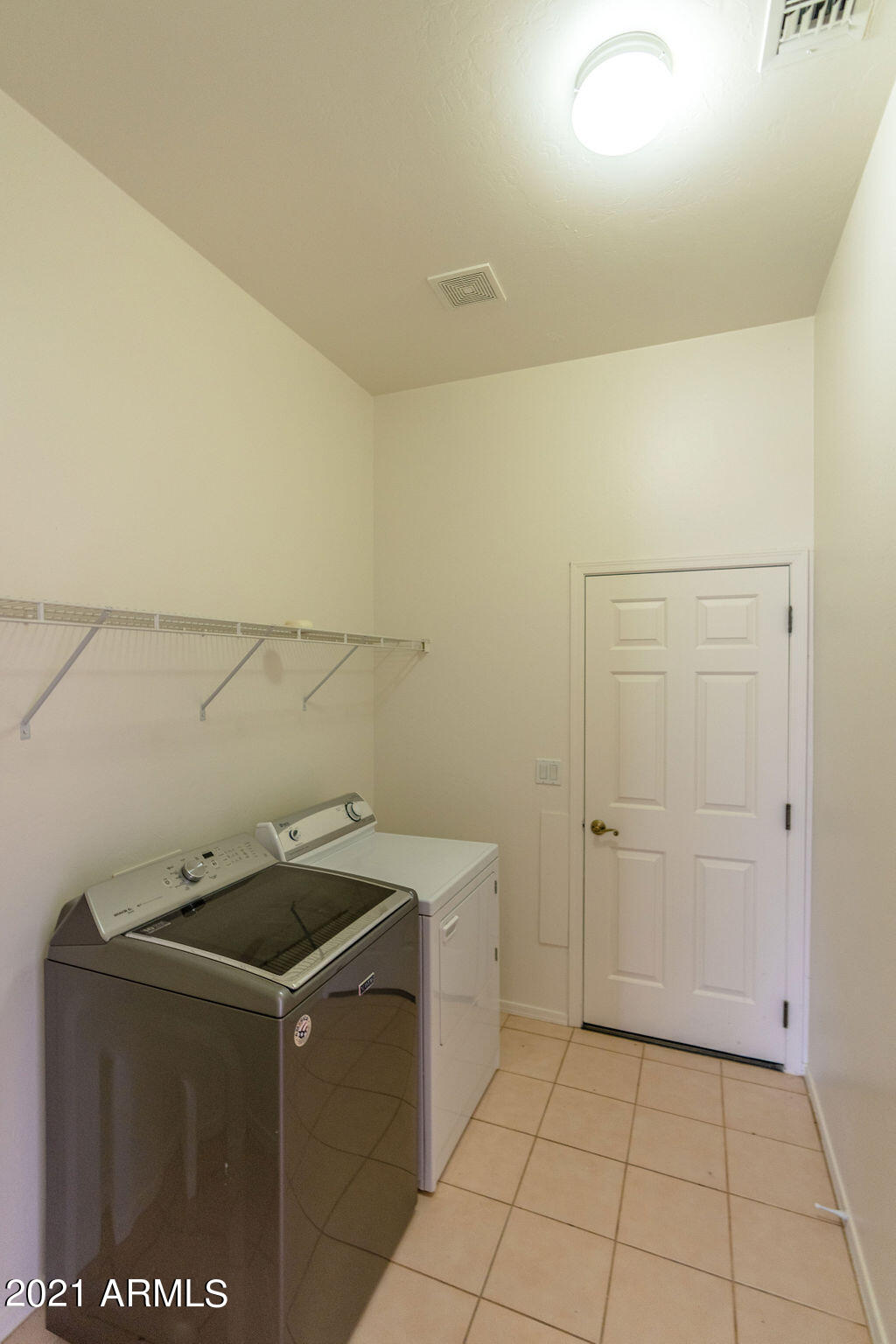 1603 Huron Court Rio Rico, AZ 85648 - Photo 32 of 45 Laundry room
