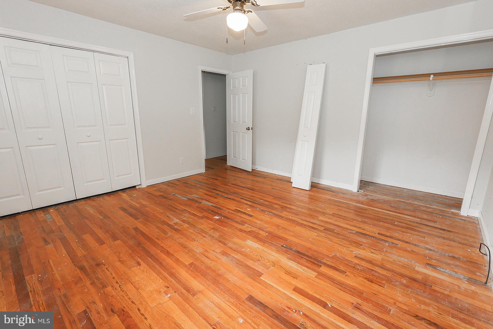 48146 Mallard View Lane St. Inigoes, MD 20684 - Photo 23 of 46 Spacious room with warm hardwood floors.