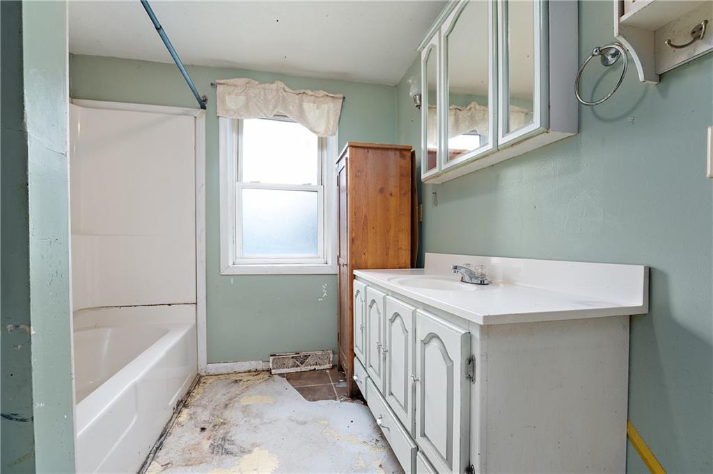 5980 Heckert Road Bakerstown, PA 15007 - Photo 23 of 25 Gallery Image 23