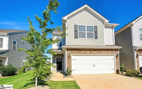 $349,900 | 572 Yellow Fox Road, Greer, SC 29650