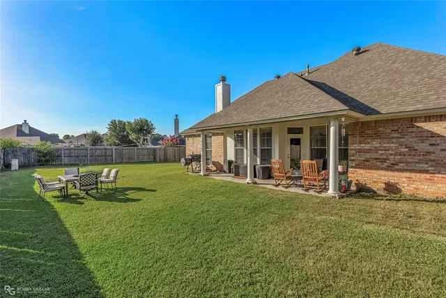 a view of outdoor space yard and patio
