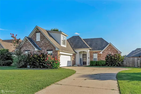 $307,900 | 4016 Elizabeth Lane, Benton, LA 71006