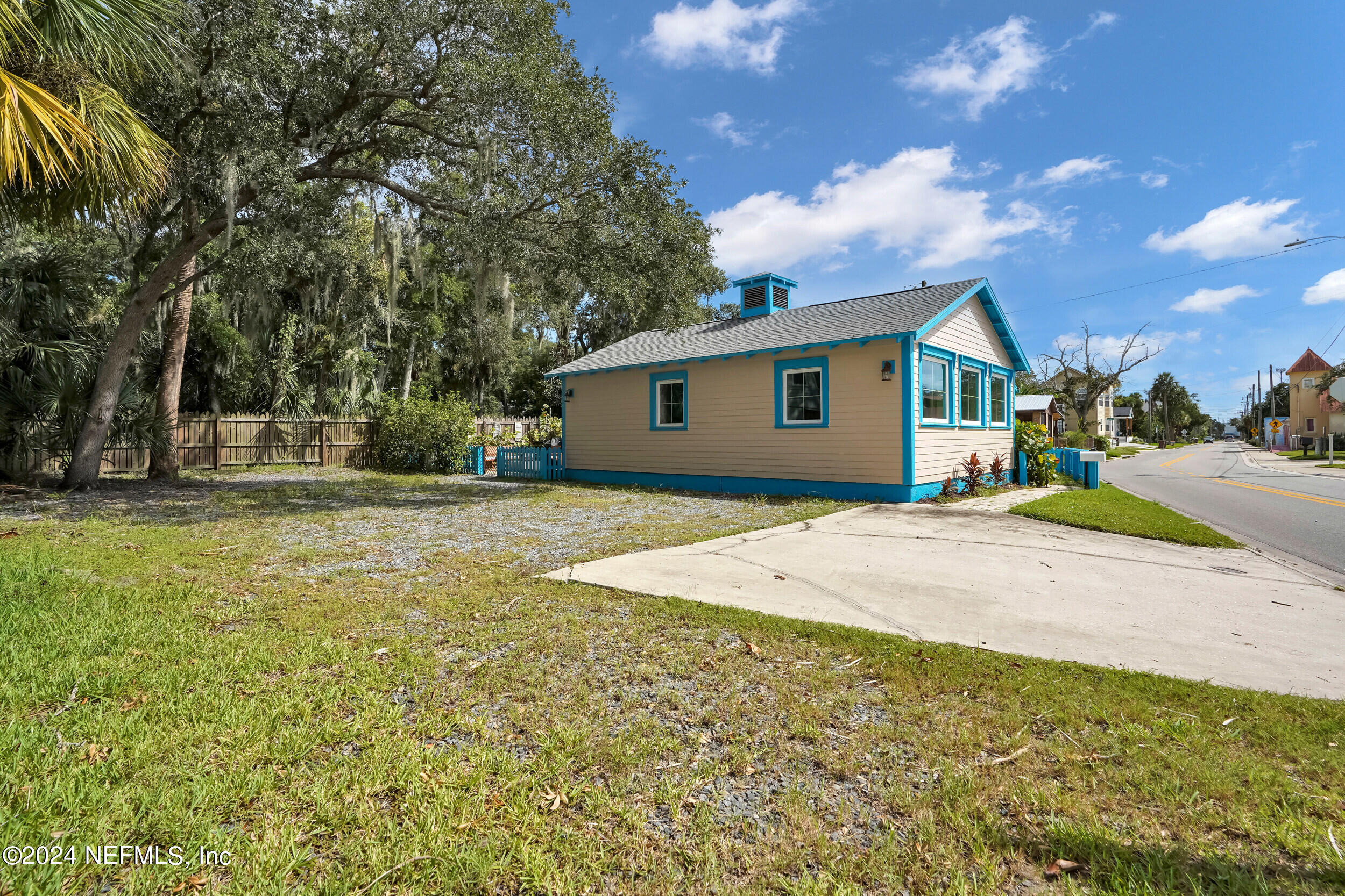 193 Riberia Street St. Augustine, FL 32084 - Photo 36 of 41 HomePrimeMedia 35