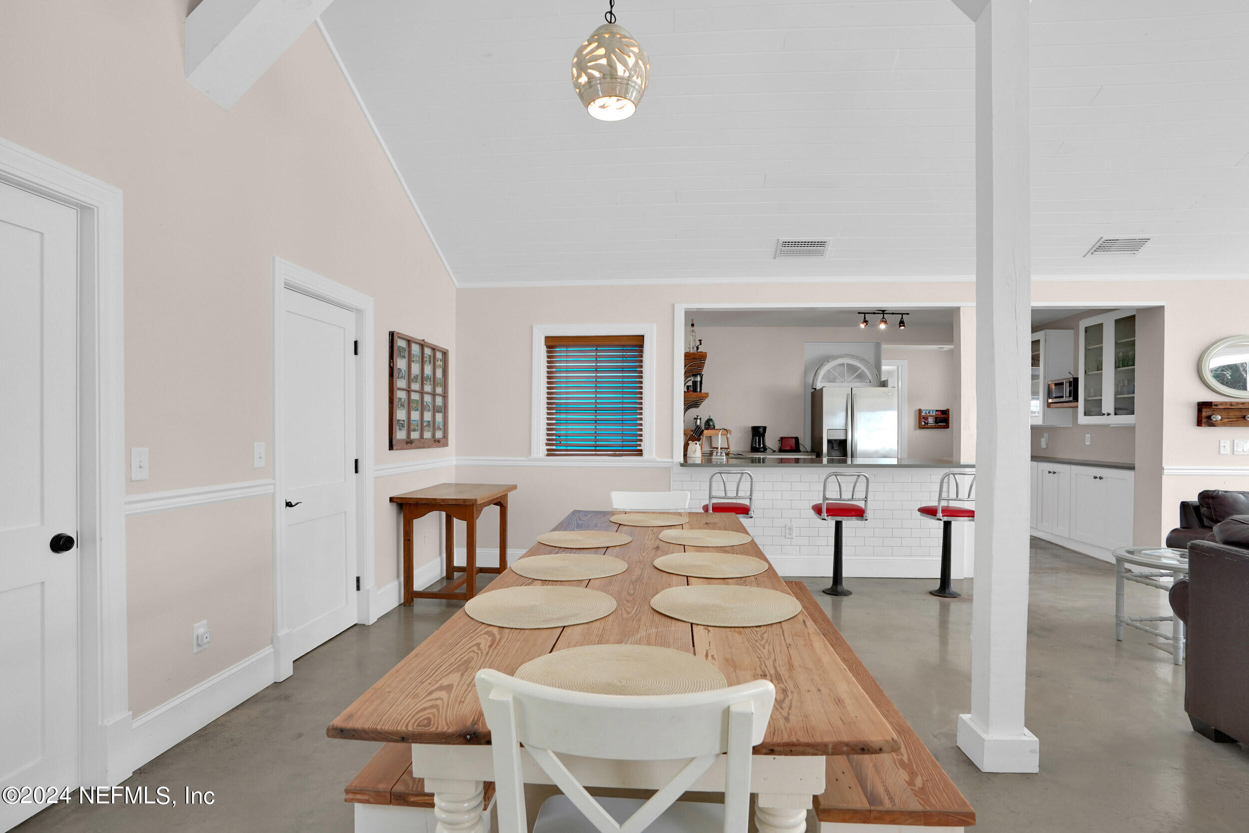 193 Riberia Street St. Augustine, FL 32084 - Photo 7 of 41 HomePrimeMedia 10