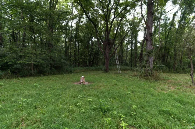 $475,000 | 444 North Dry Run Road, Veedersburg, IN 47987