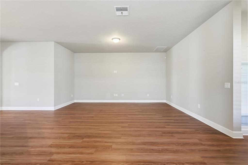 10444 Marsha Drive New Port Richey, FL 34655 - Photo 5 of 37