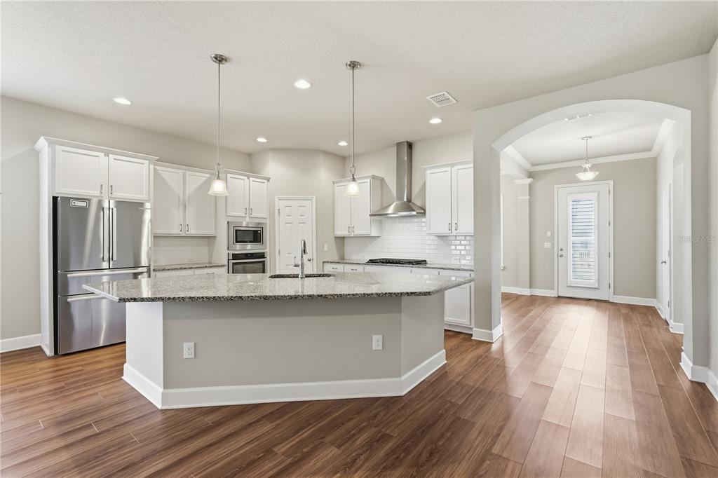 10444 Marsha Drive New Port Richey, FL 34655 - Photo 8 of 37