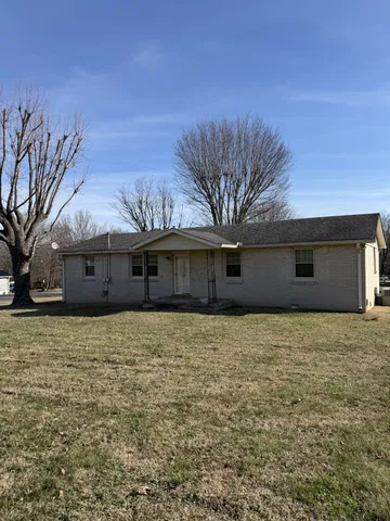 $315,000 | 2301 Goodsprings Road, Pleasant View, TN 37146