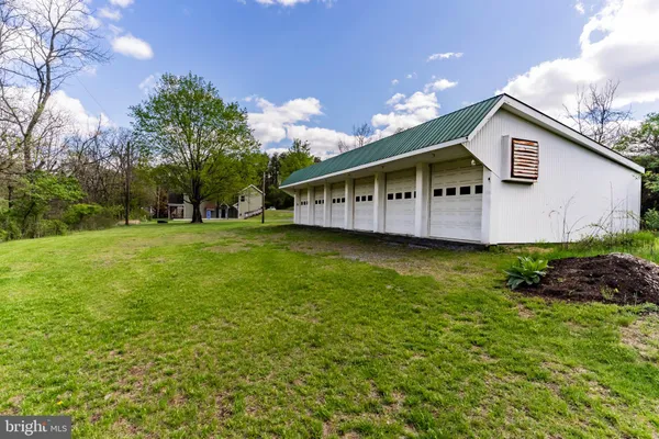 $550,000 | 502 Creek Road, Carlisle, PA 17013