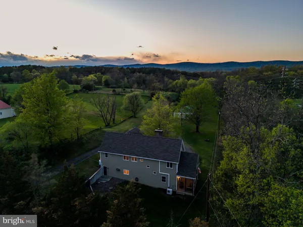 $550,000 | 502 Creek Road, Carlisle, PA 17013