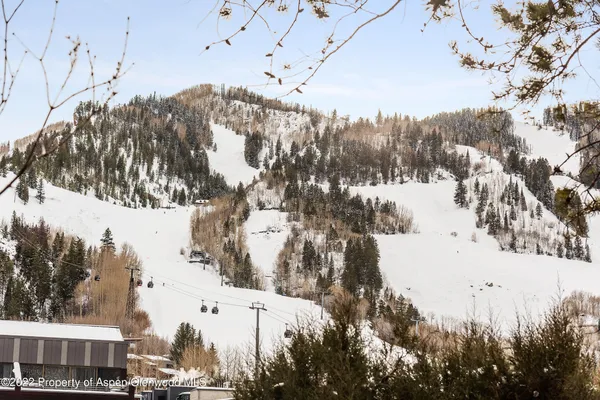 $125,000 | 704 East Cooper Avenue, Unit 3, Aspen, CO 81611