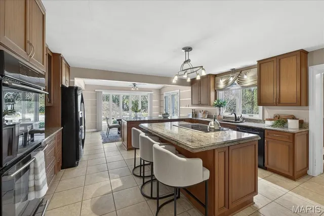 $1,250,000 | 12044 Carberry Place, Town and Country, MO 63131